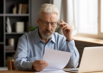 Hacienda devuelve el dinero a miles de jubilados: comprueba si te corresponde